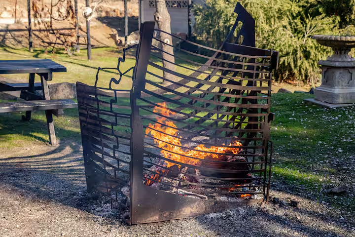 Fire pit